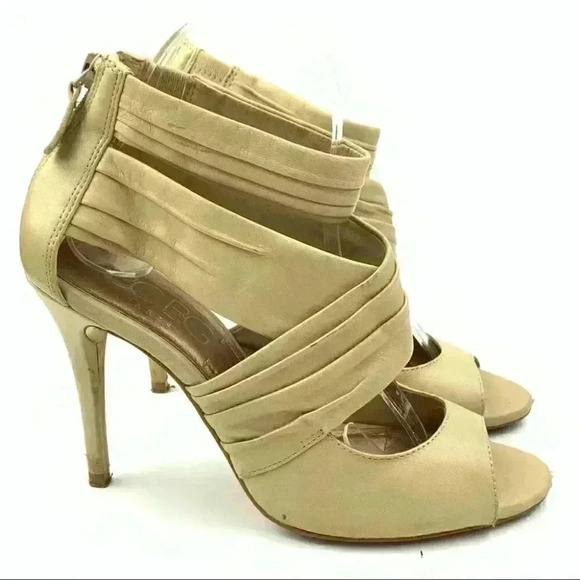 Bcbg Paris Womens caged open toe heels size 7 37 cream leather strappy party - Picture 12 of 12